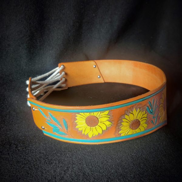 Women's Leather Waist Belt with Sunflower Design – Adjustable Corset Style - Image 6